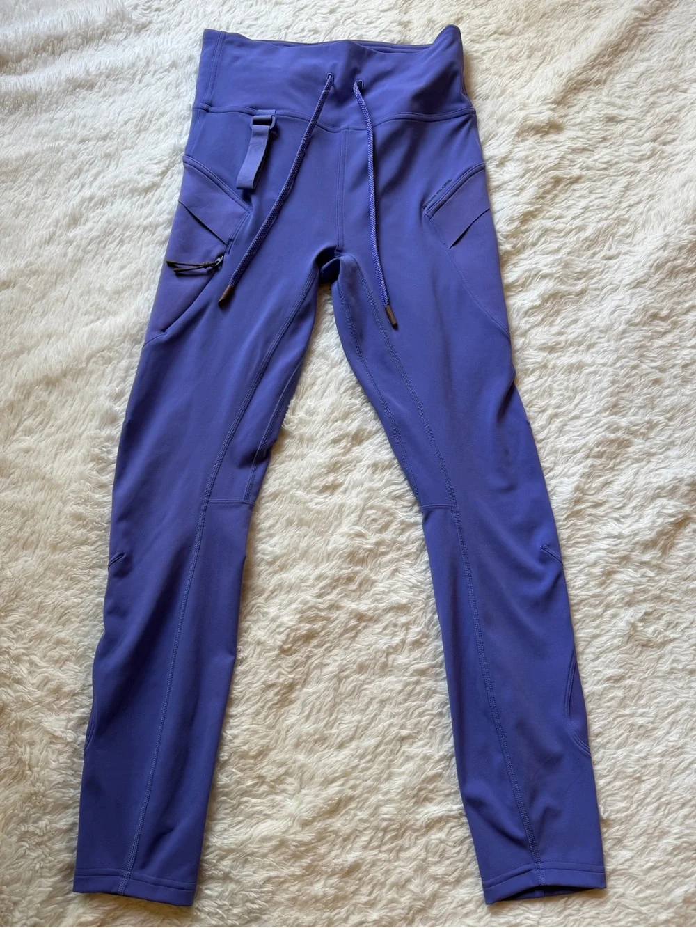 Lululemon Cargo Super-High-Rise Hiking Tight 25